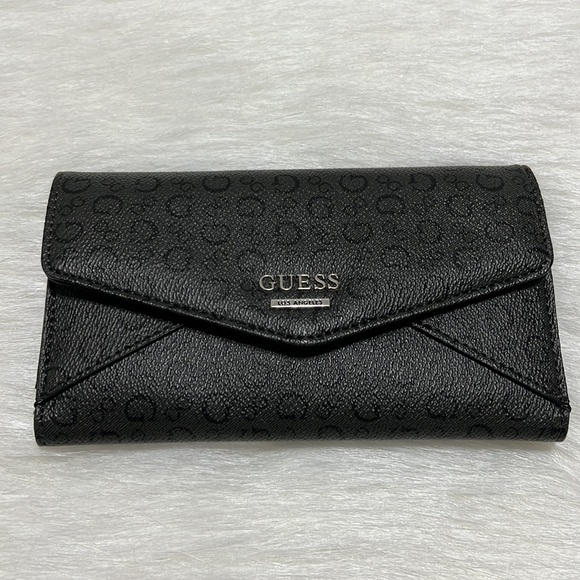 Guess wallet - Picture 3 of 4